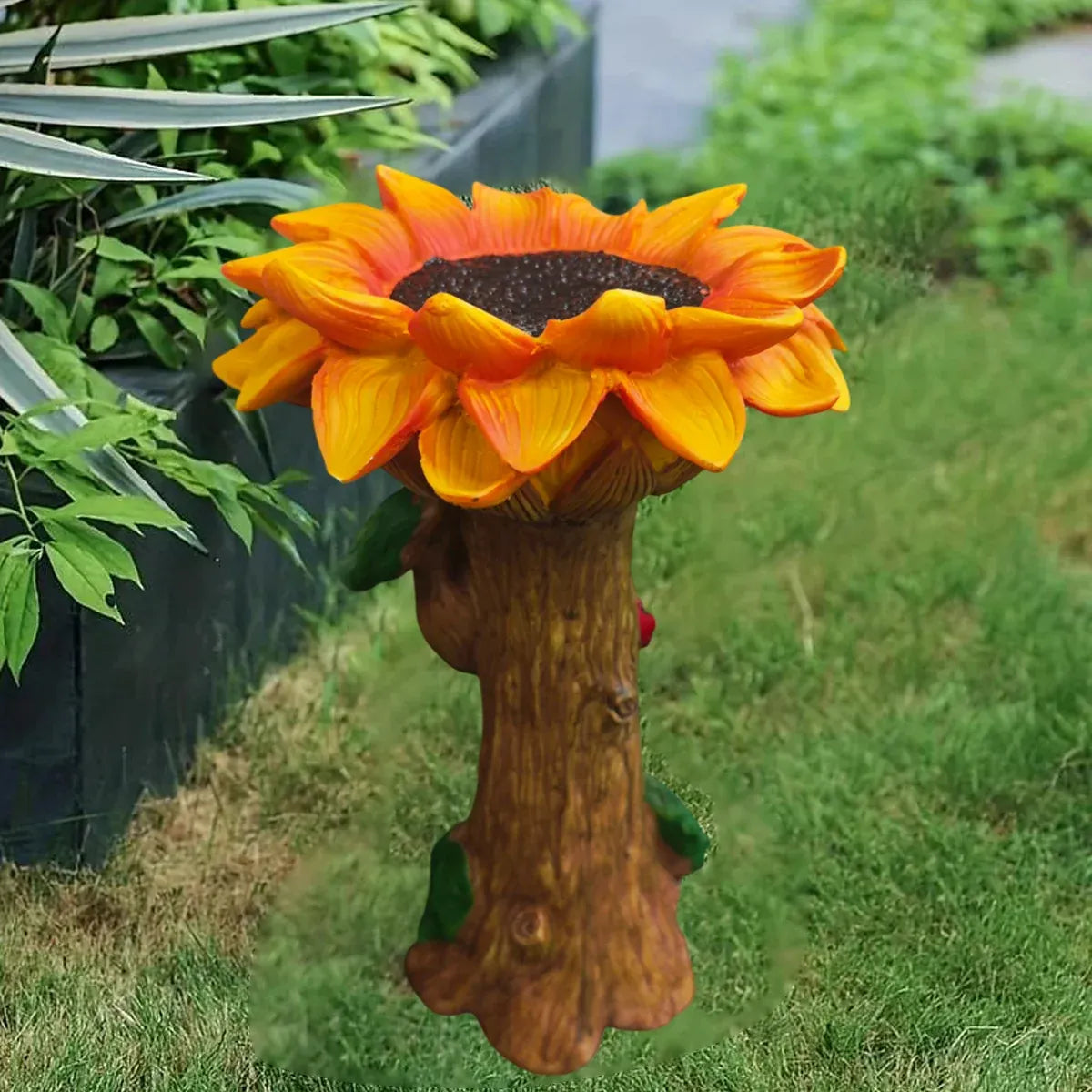 Resin Sunflower Bird Drinker Ornament Outdoor Garden Decoration for Birds to Use